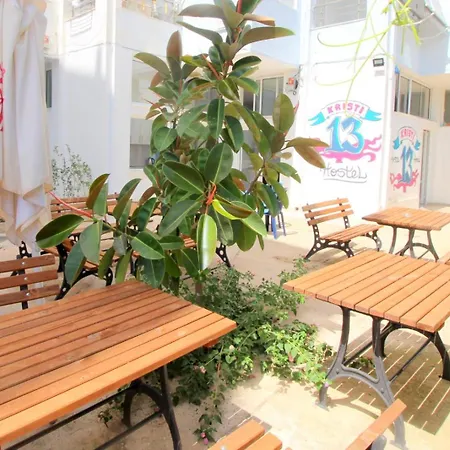 Auberge de jeunesse K13 Saranda