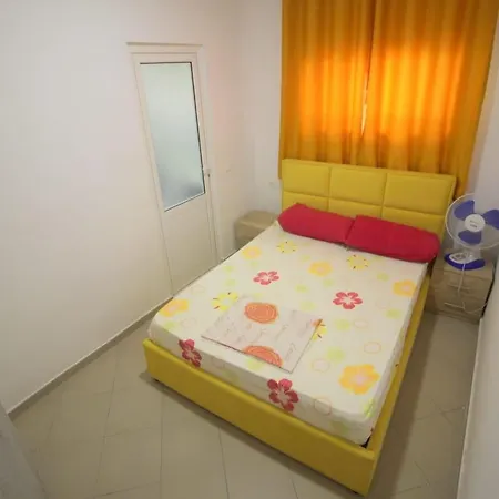 K13 Auberge de jeunesse *