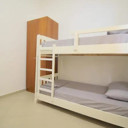 K13